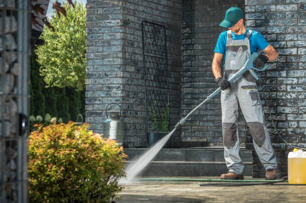 Best Rust Removal  in Eastmont, WA