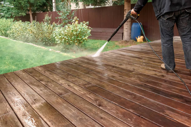 Best Playground Equipment Cleaning  in Eastmont, WA